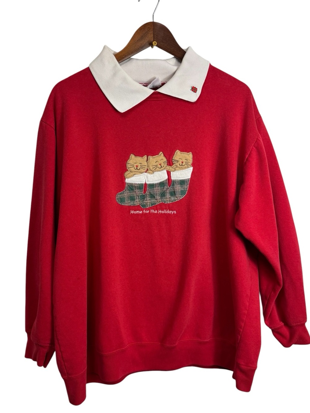 Red Holiday Cat Embroidered Sweatshirt with White Collar Christmas 90s Vintage